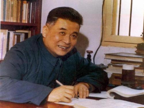 开云(中国)Kaiyun·官方网站轻钢别墅龙骨设备厂家